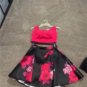 Floral Two-Piece Set with Crop Top and Skirt
